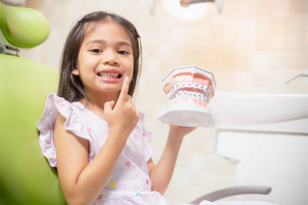 تقويم الأسنان للاطفال من عمر كم