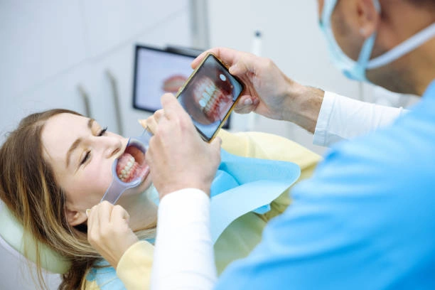 التشخيص السليم للاسنان وأهميته في علاج مشاكل الفم